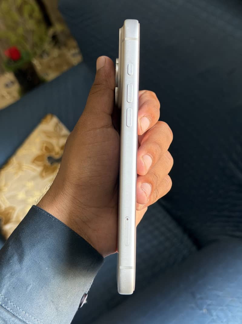 Apple iPhone 17 Pro Max 1
