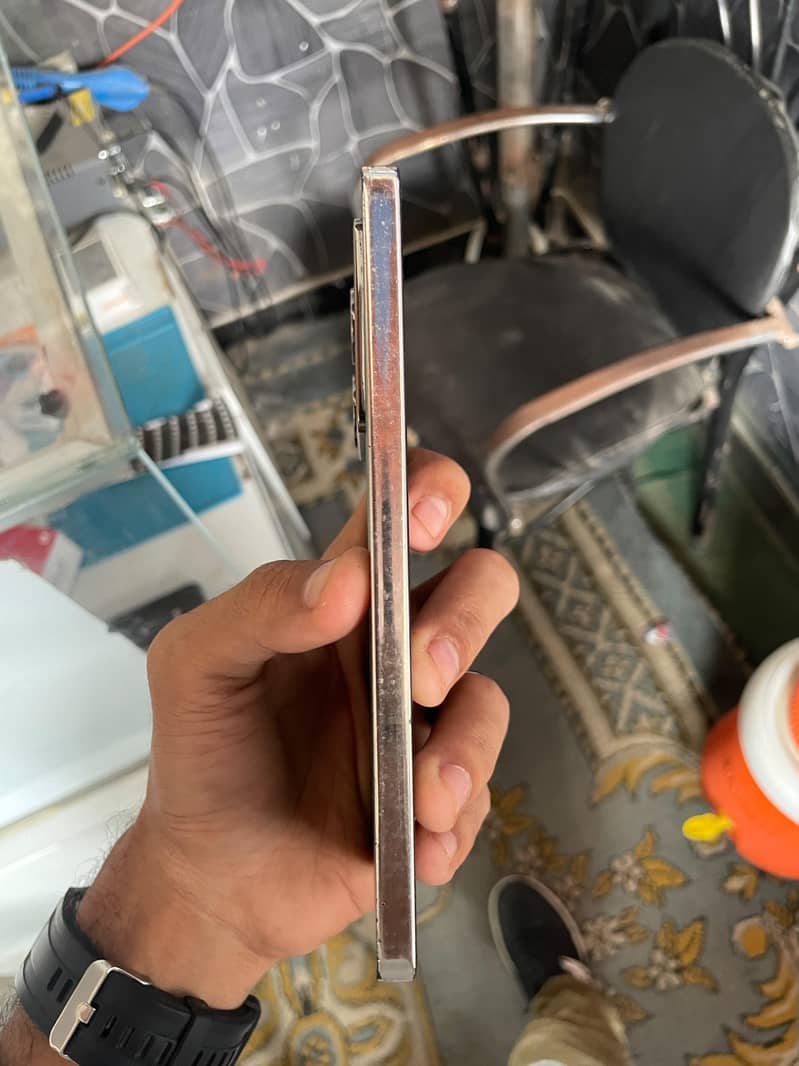Infinix Note 40 2