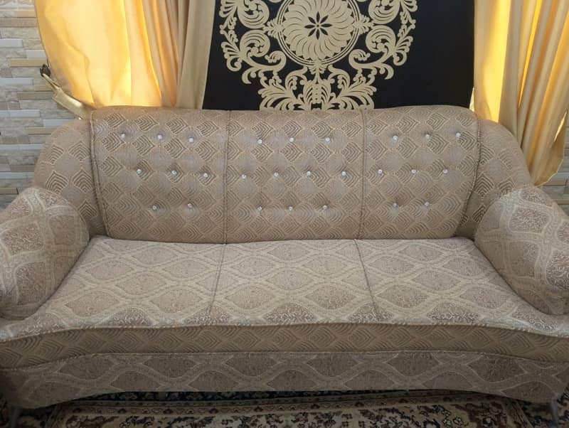 5 seater Sofa set 0