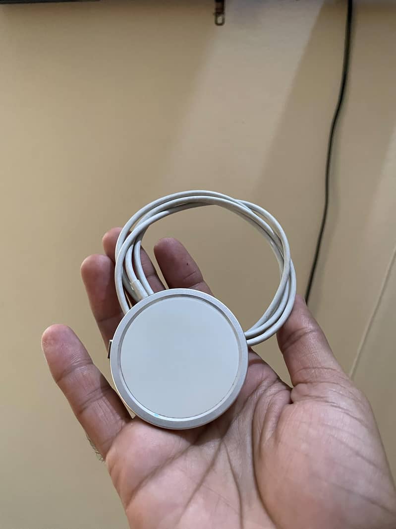 Apple Master Wire less charge 0
