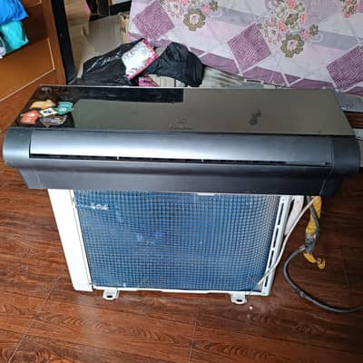 Electrolux Royale - 1.5 Ton Inverter Split AC for Sale
