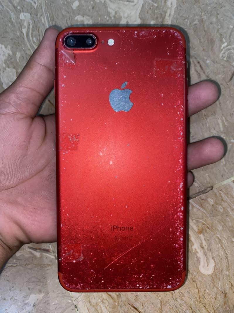Apple iPhone 7 Plus 6
