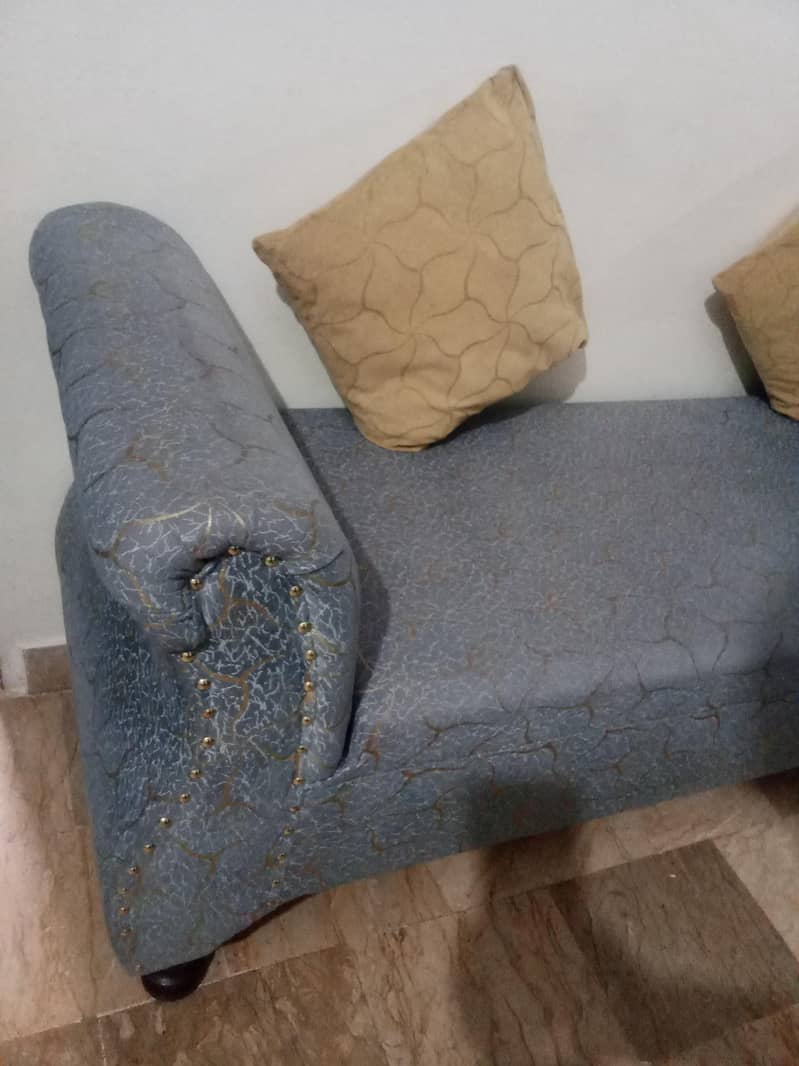 Sofa 3 seater 1