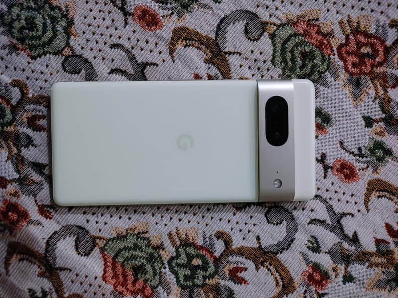 Google Pixel 7 2