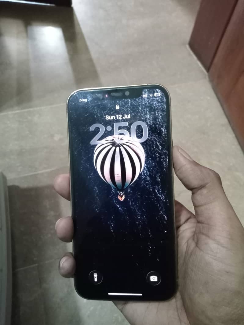 iphone 12 pro 0