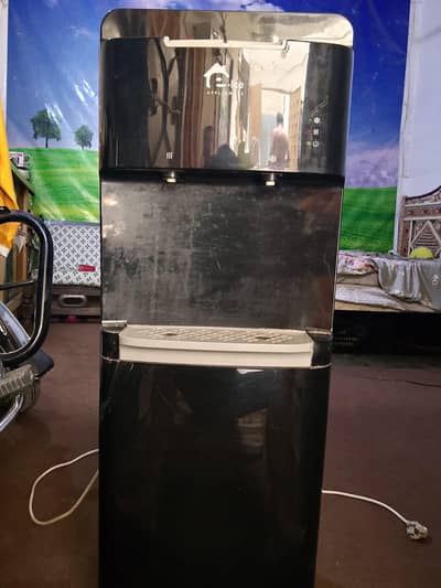 Water Dispenser – For sell
