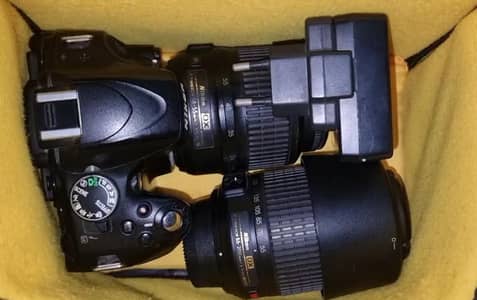 Nikon D5100 + 18-55mm + 55-200mm + bag
