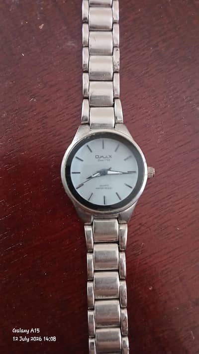 omax women watch