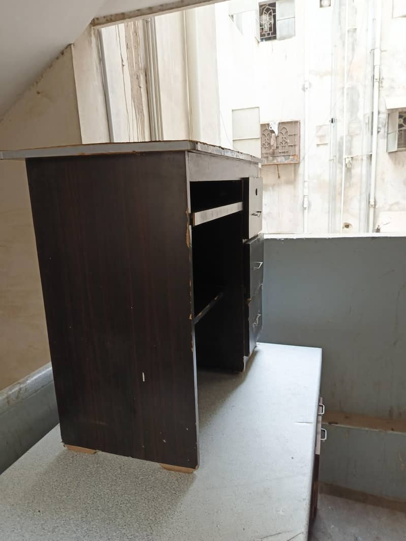 Office Table with Computer table 4