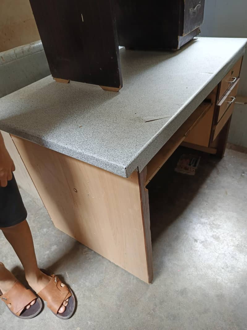 Office Table with Computer table 5