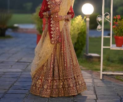 Indian Bridal Lehanga With Potli Included. .