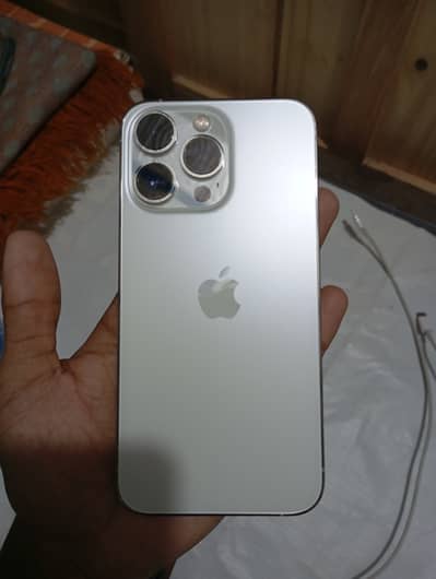 Apple iPhone 13 Pro