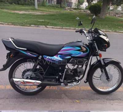 Honda pridor 2025 2500km milage