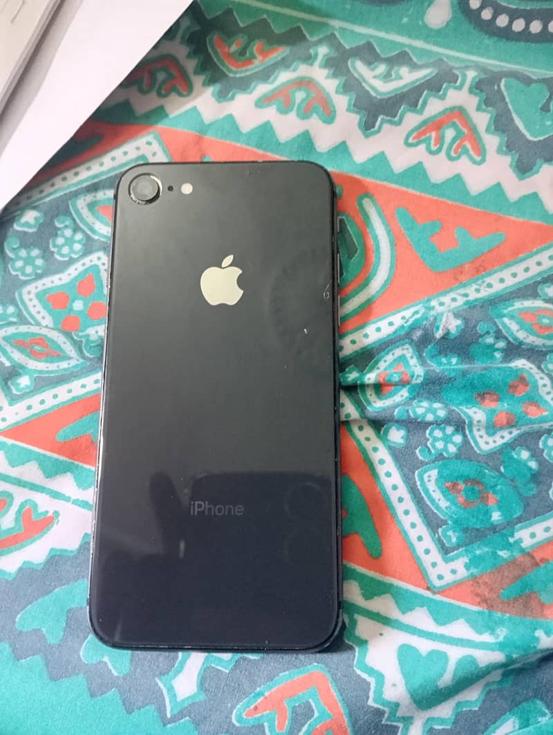 Apple iPhone 8 5