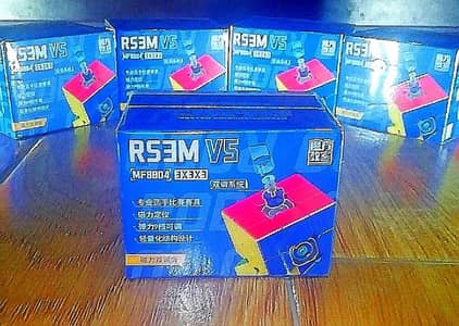 moyu 3×3 rubicks cube