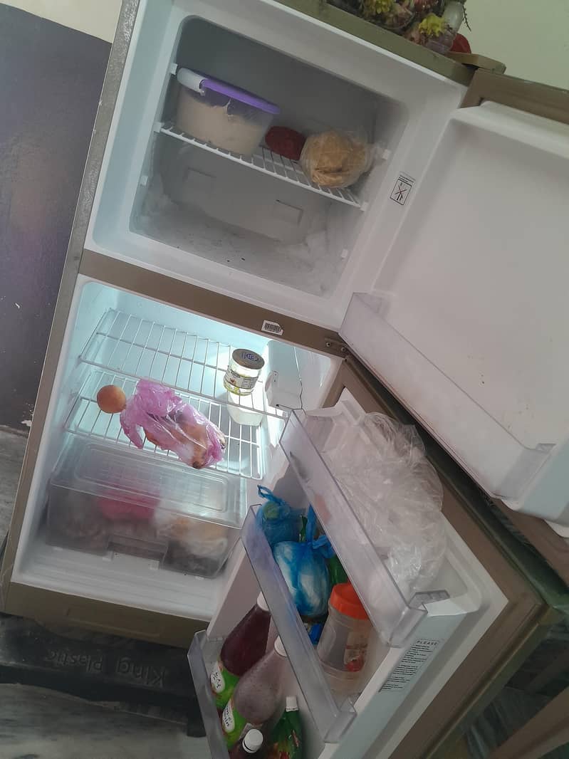 refrigerator 4