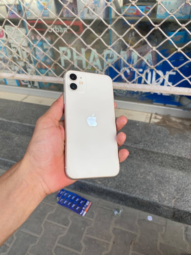 Apple iPhone 11 1