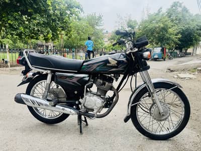 Honda CG 125-2023-Black
