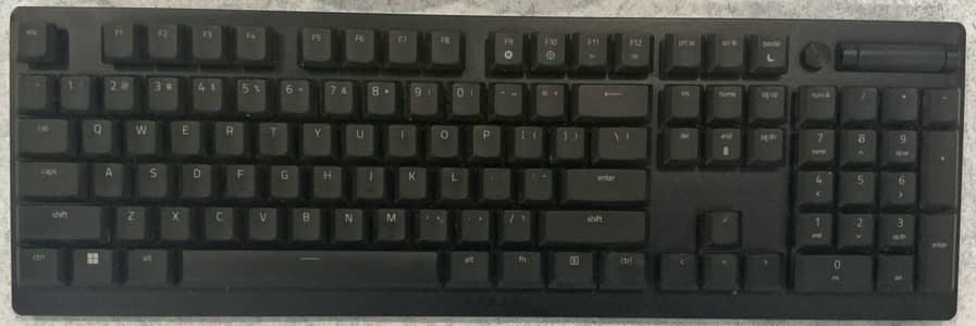 Razer Deathstalker V2 Pro ( Keyboard )