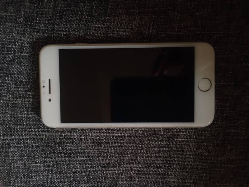 Apple iPhone 7 2
