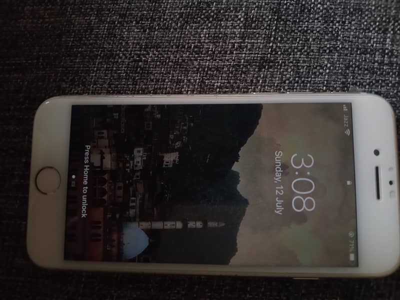 Apple iPhone 7 9