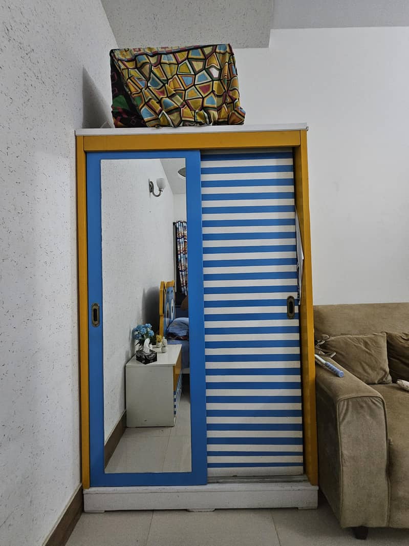 Single bed 1