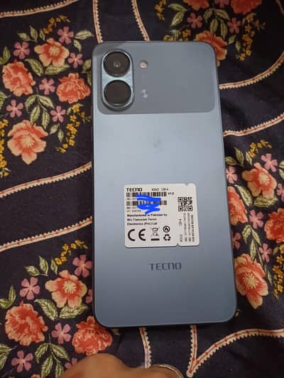 Tecno spark go 3 4+4 ram 128gb