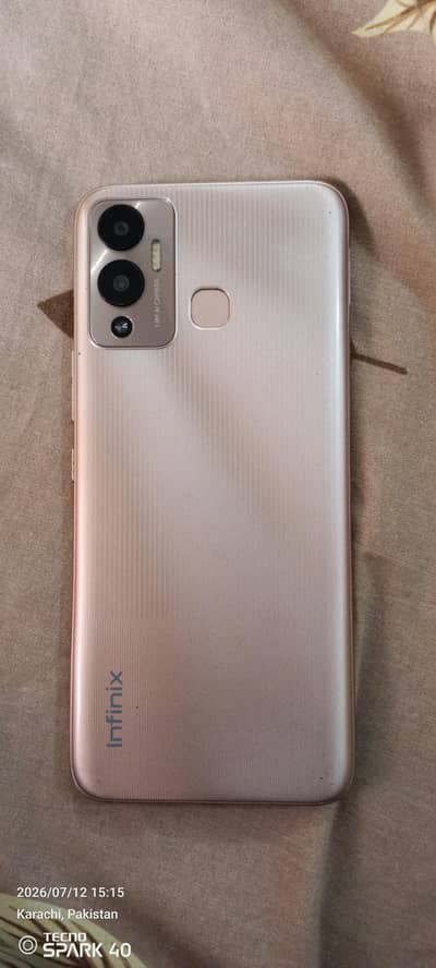 Infinix Hot 12 Play