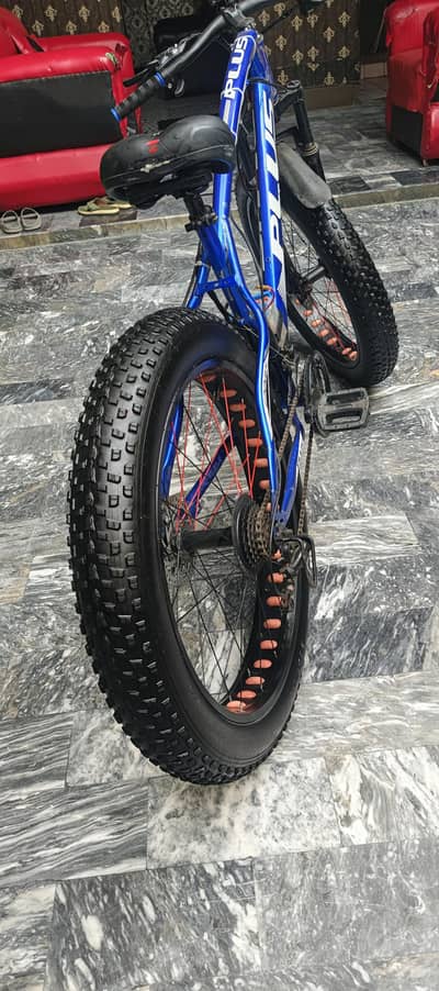 only 3 month use new condition