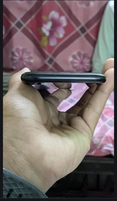 Iphone xr pta exchange with android cath muja cash chai ha