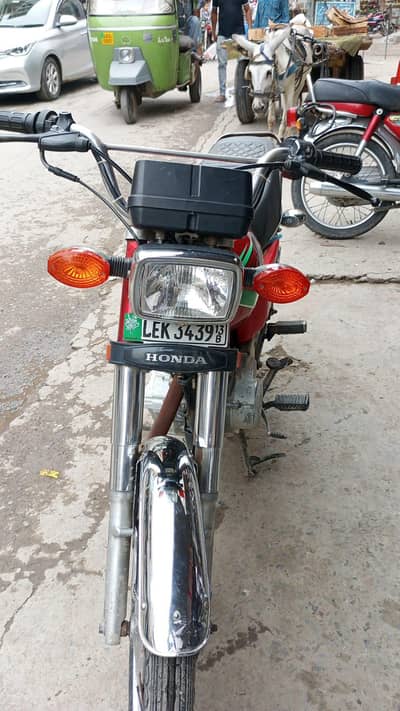 Honda CG 125 2013B all genuine 8/10