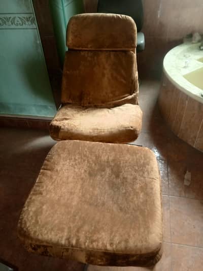 relaxing sofa kum chair