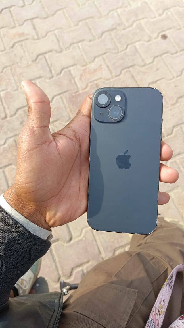 Apple iPhone 15 1