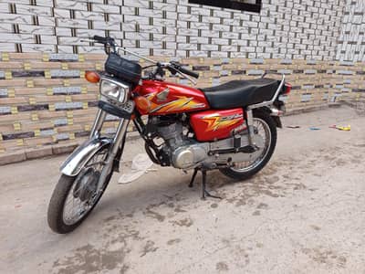 Honda 125 original condition 21 model biometric available