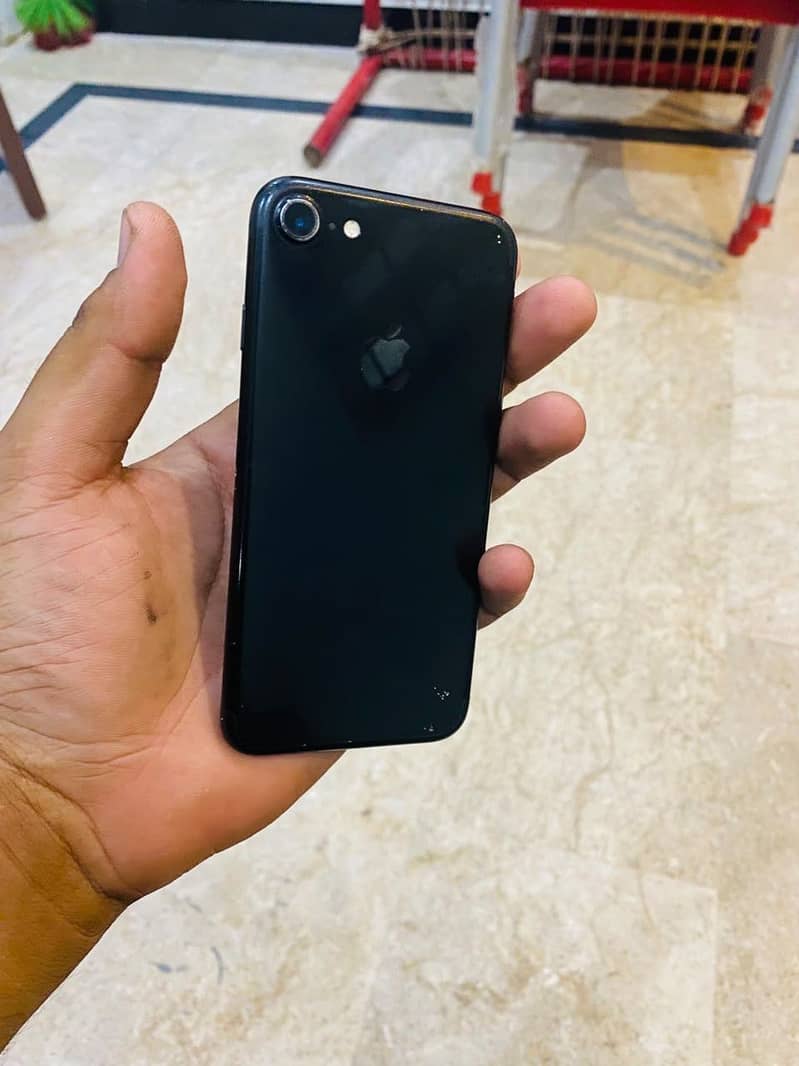 Apple iPhone 7 6