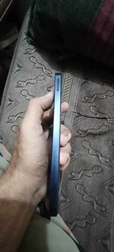 Samsung Mobile A06.6gb/128gb. with box. 03218492726