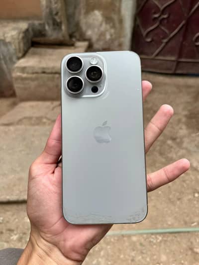 Iphone 15 pro max urgent sell