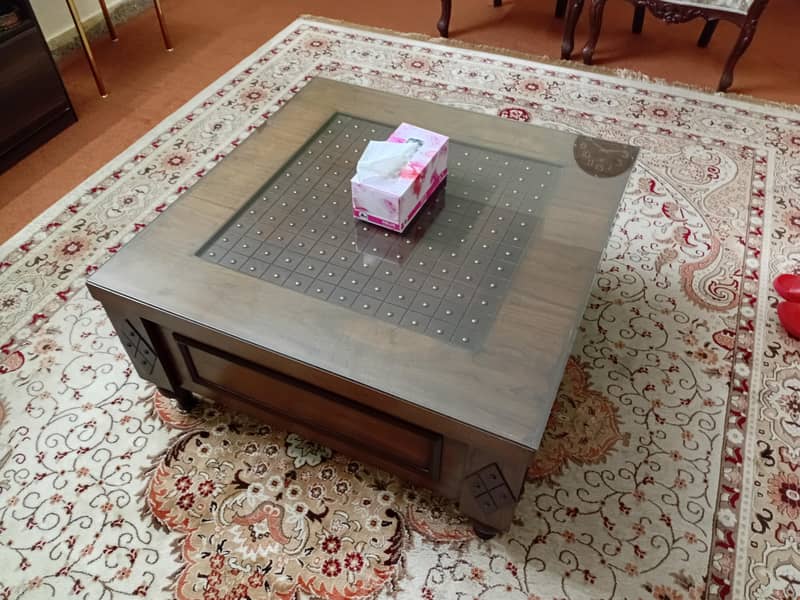 Drawing room table set 0