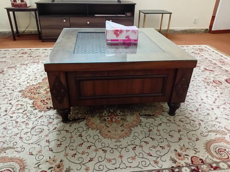Drawing room table set 1