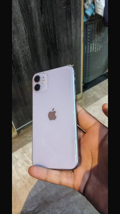 Apple iPhone 11