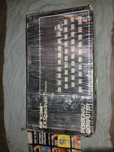 Vintage Sinclair ZX spectrum Personal computer (original box)