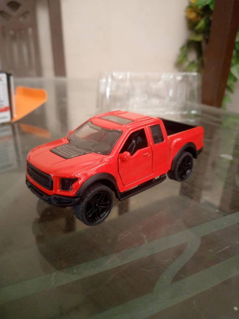 scale model 1