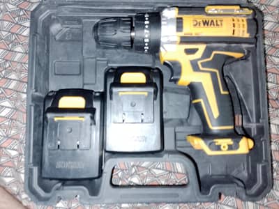 Chargeable drill machine