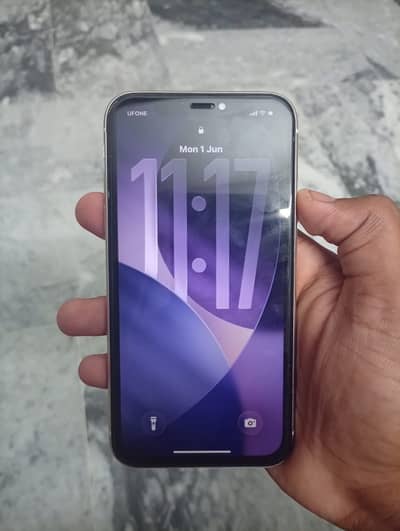 Apple iPhone 11 urgent sale
