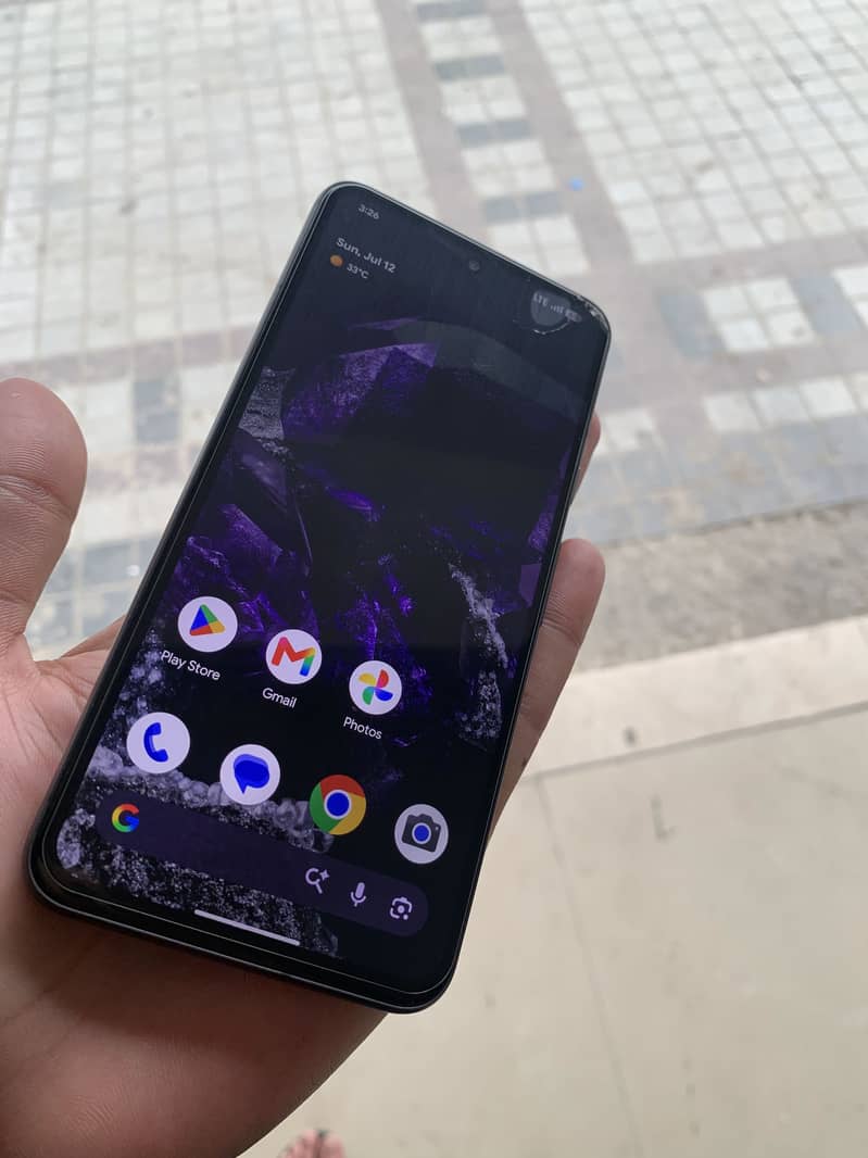 Google Pixel 8 2