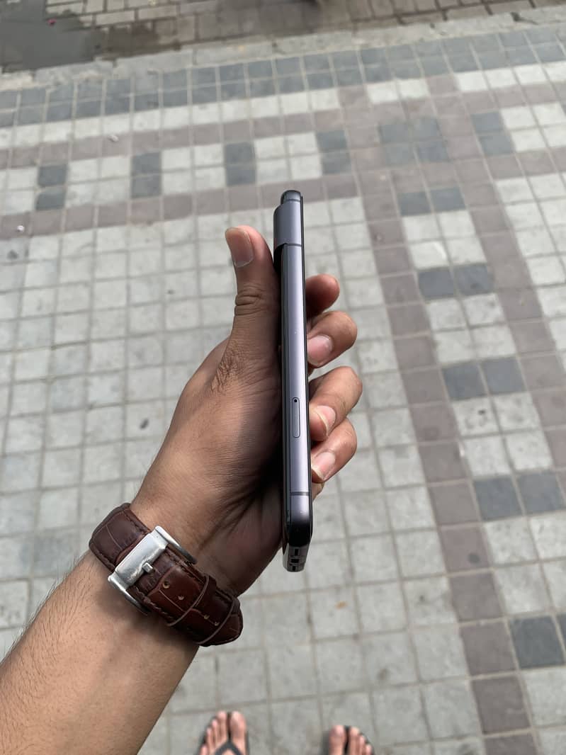 Google Pixel 8 5