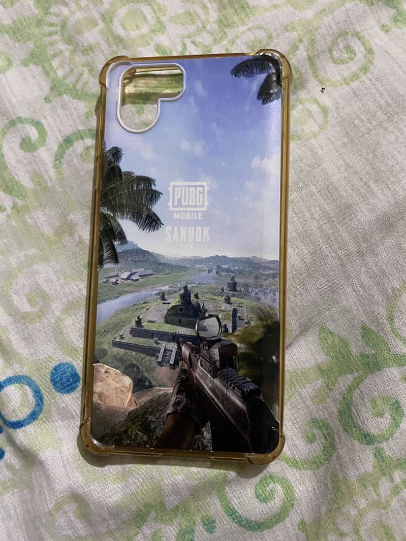 Sharp Aquos R3 with complete gaming kit 2