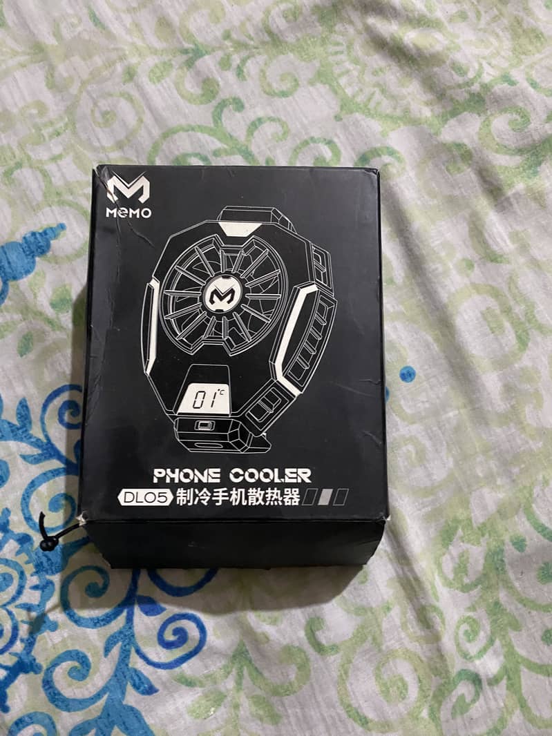 Sharp Aquos R3 with complete gaming kit 11