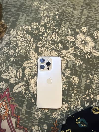 Apple iPhone 15 Pro