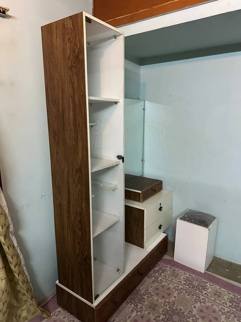 Dressing Table with Mirror 1